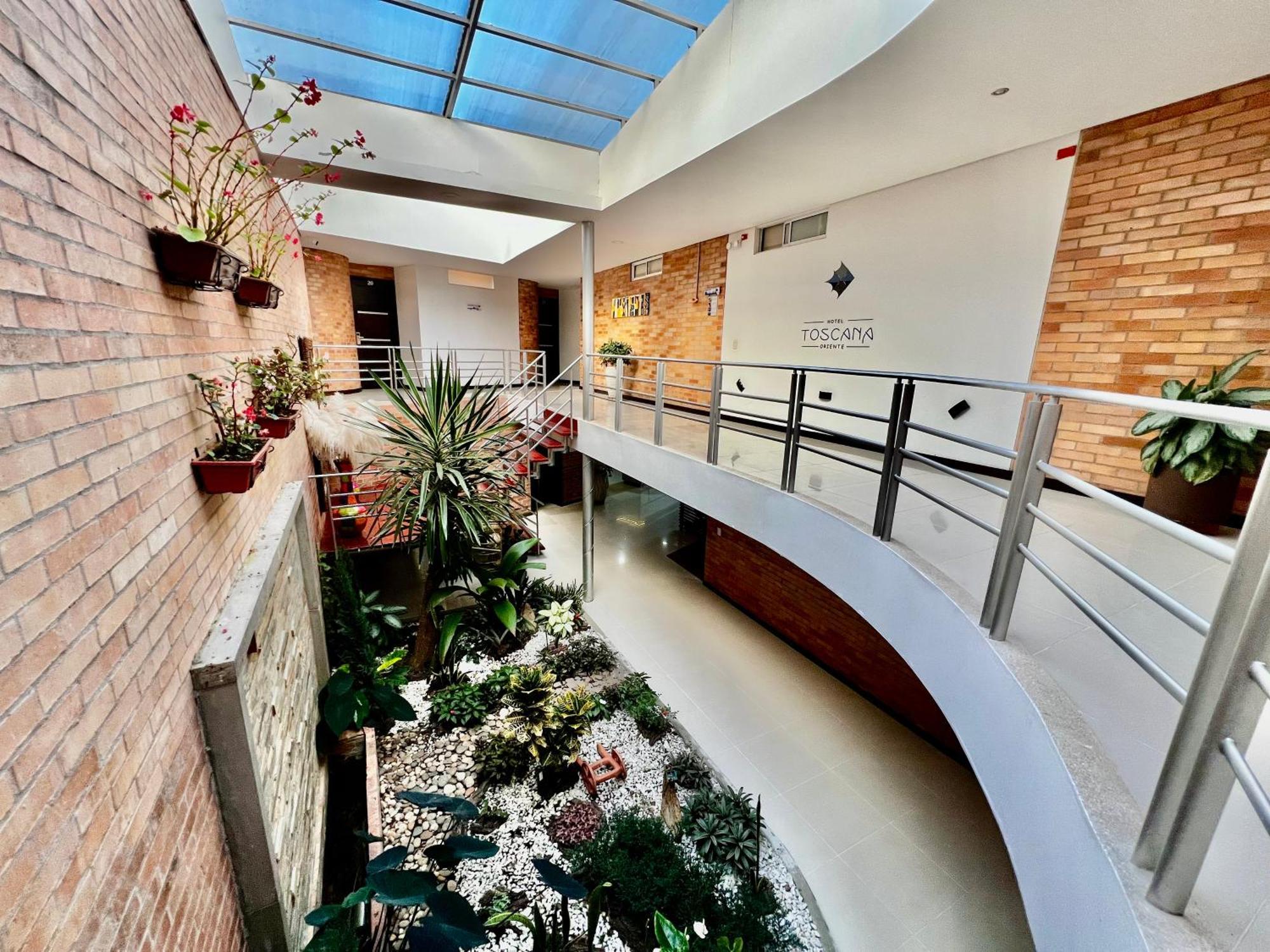 Hotel Toscana Oriente Rionegro Exterior photo